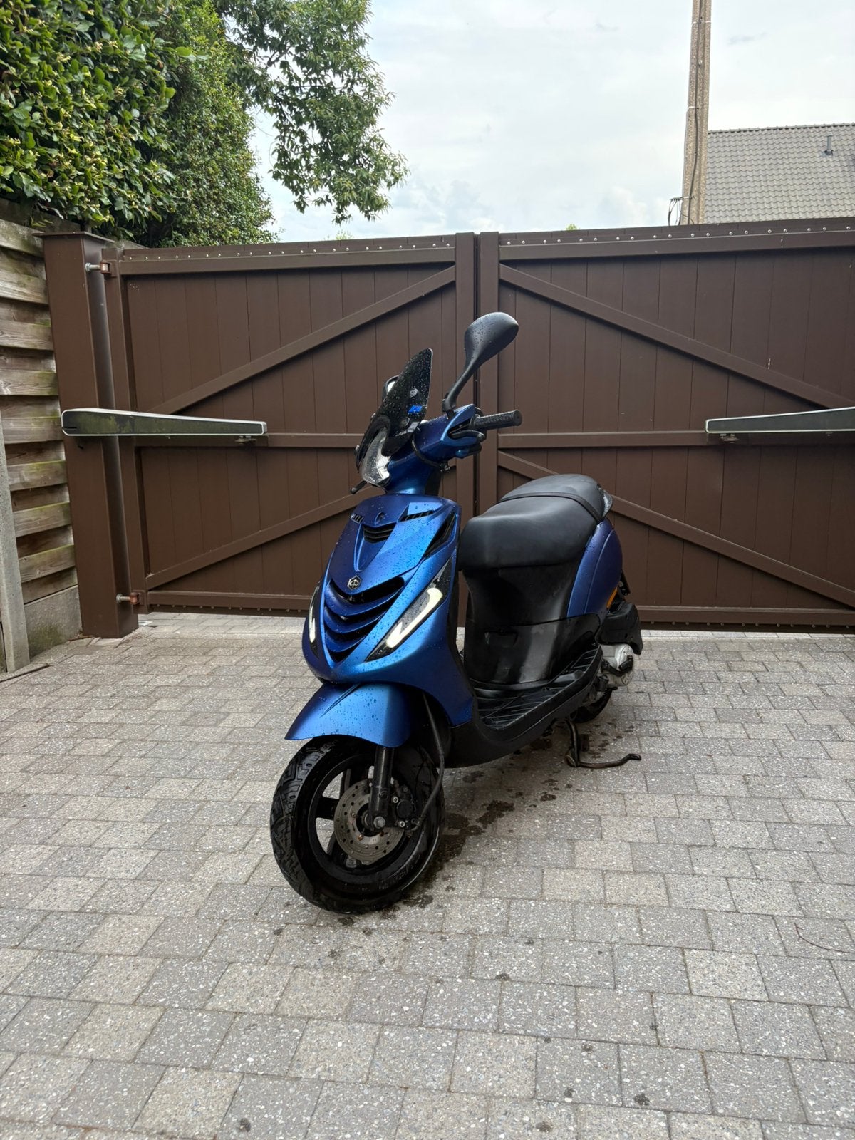 Piaggio zip 50cc B klasse, Fietsen en Brommers, Scooters | Piaggio, Zo goed als nieuw, Zip, Klasse B (45 km/u), Benzine, Ophalen