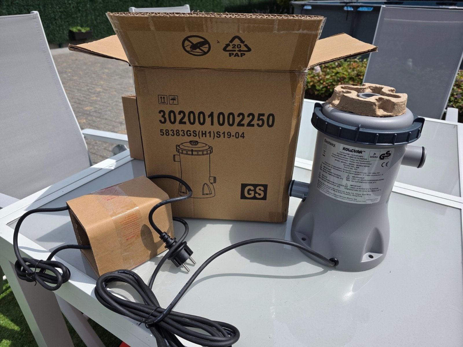 Filterpomp flowclear #58383 De staat is nieuw, Tuin en Terras, Ophalen