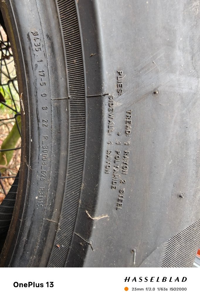 4 pneus de voiture 225/55 R17 (ex BMW série 3), Pneus hiver, Véhicule de tourisme, 17 pouces, Enlèvement