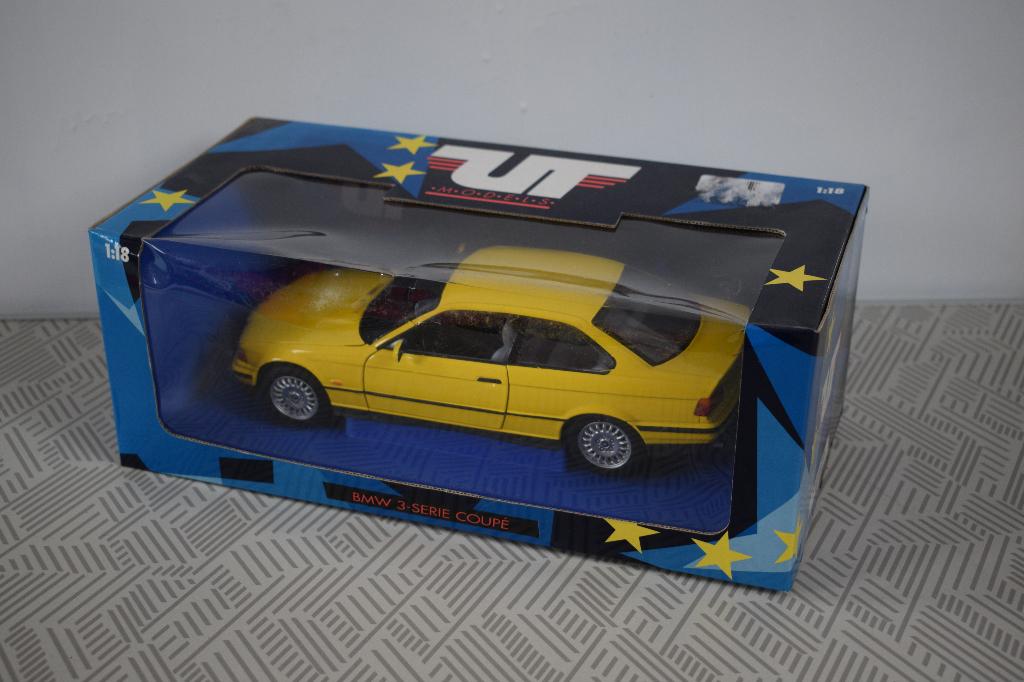 Miniatuur 1:18 nieuwe UT model BMW 3-serie coupe geel, Hobby en Vrije tijd, Ophalen of Verzenden, UT Models