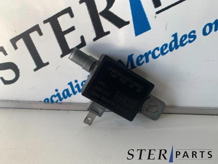 Antenne Versterker van een Mercedes S-Klasse, Gebruikt, -, Ophalen of Verzenden, -