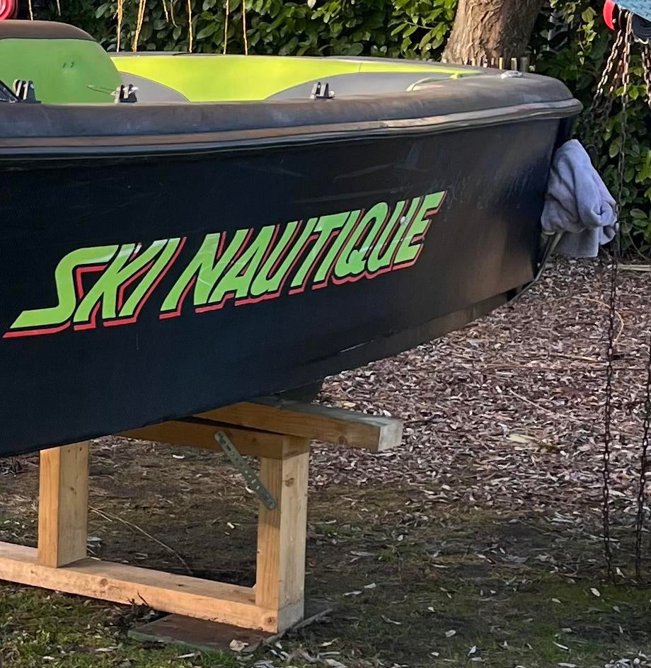 Ski nautique met trailer zonder motor, Ophalen, Zo goed als nieuw