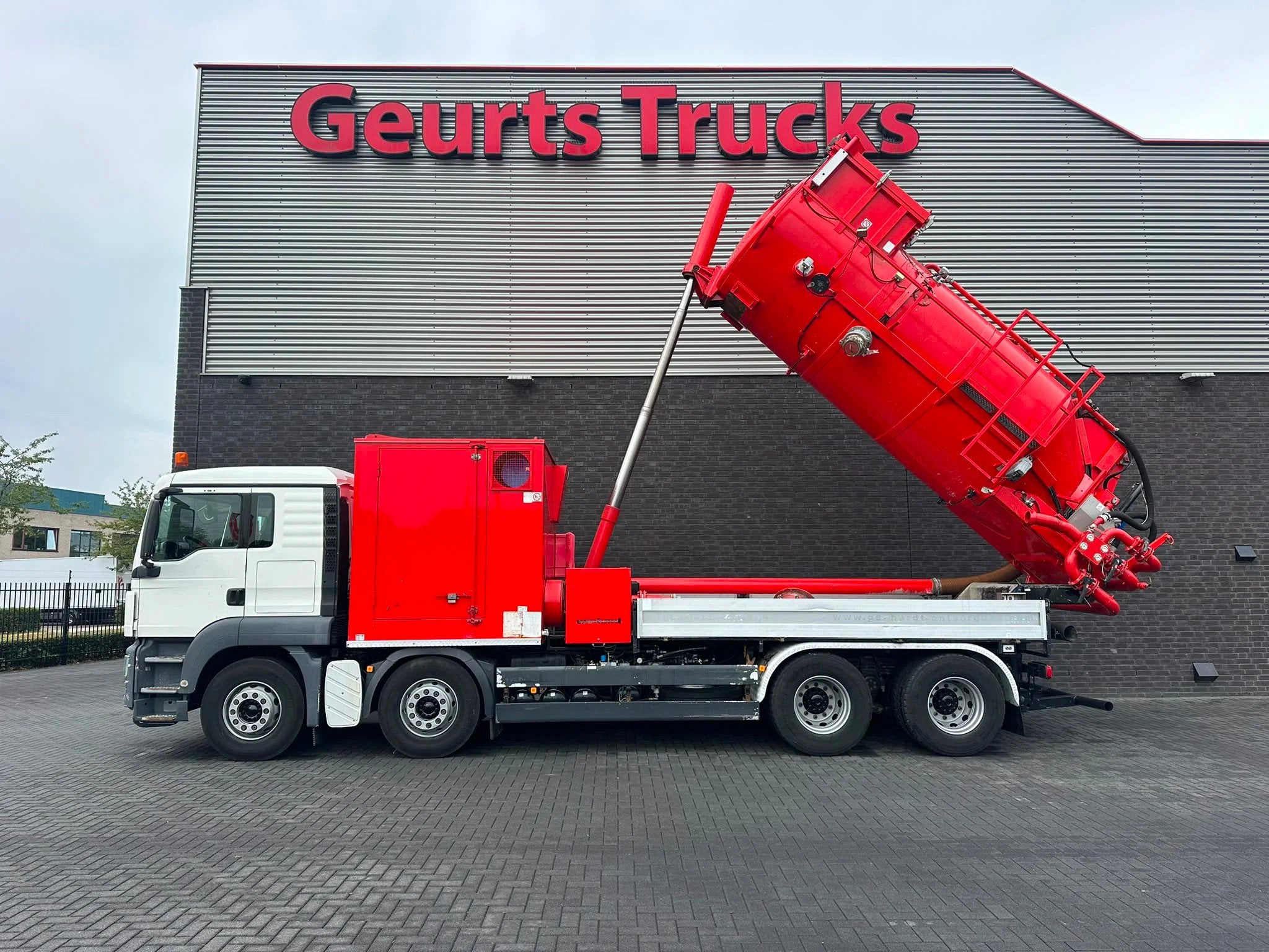 MAN TGS 35.400 BB 8X4 + WIELAND B.V BB.8200/TG DROGESTOFFEN, Auto's, Vrachtwagens, Euro 5, Achterwielaandrijving, 400 pk, MAN