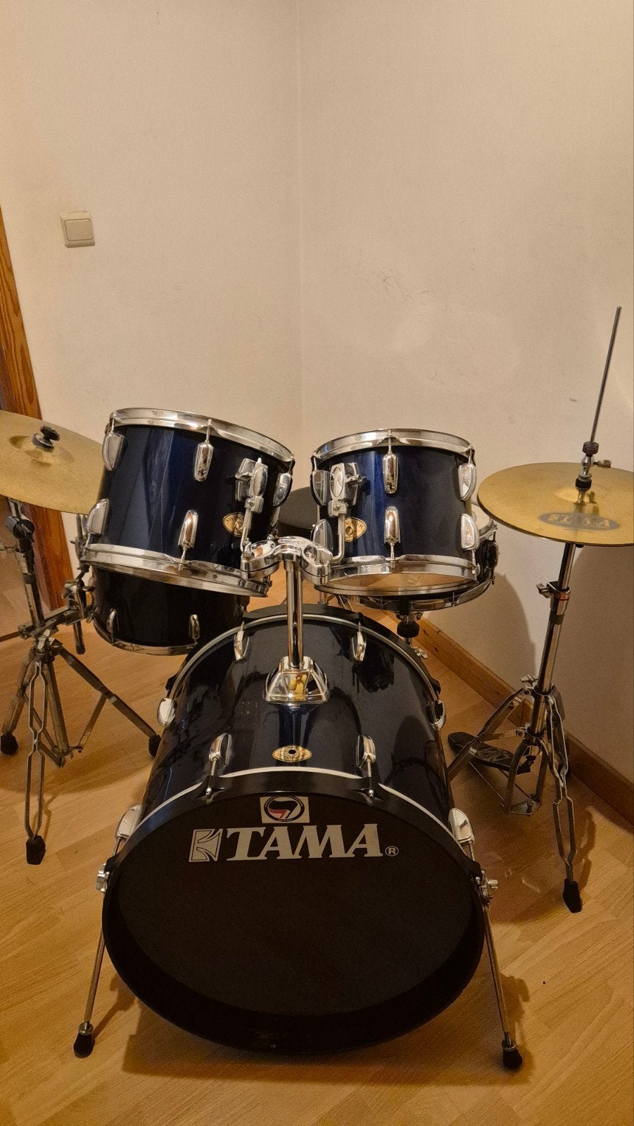 Batterie Tama Swingstar bleu foncée  + set drum mutes., Musique & Instruments, Enlèvement, Utilisé, Tama