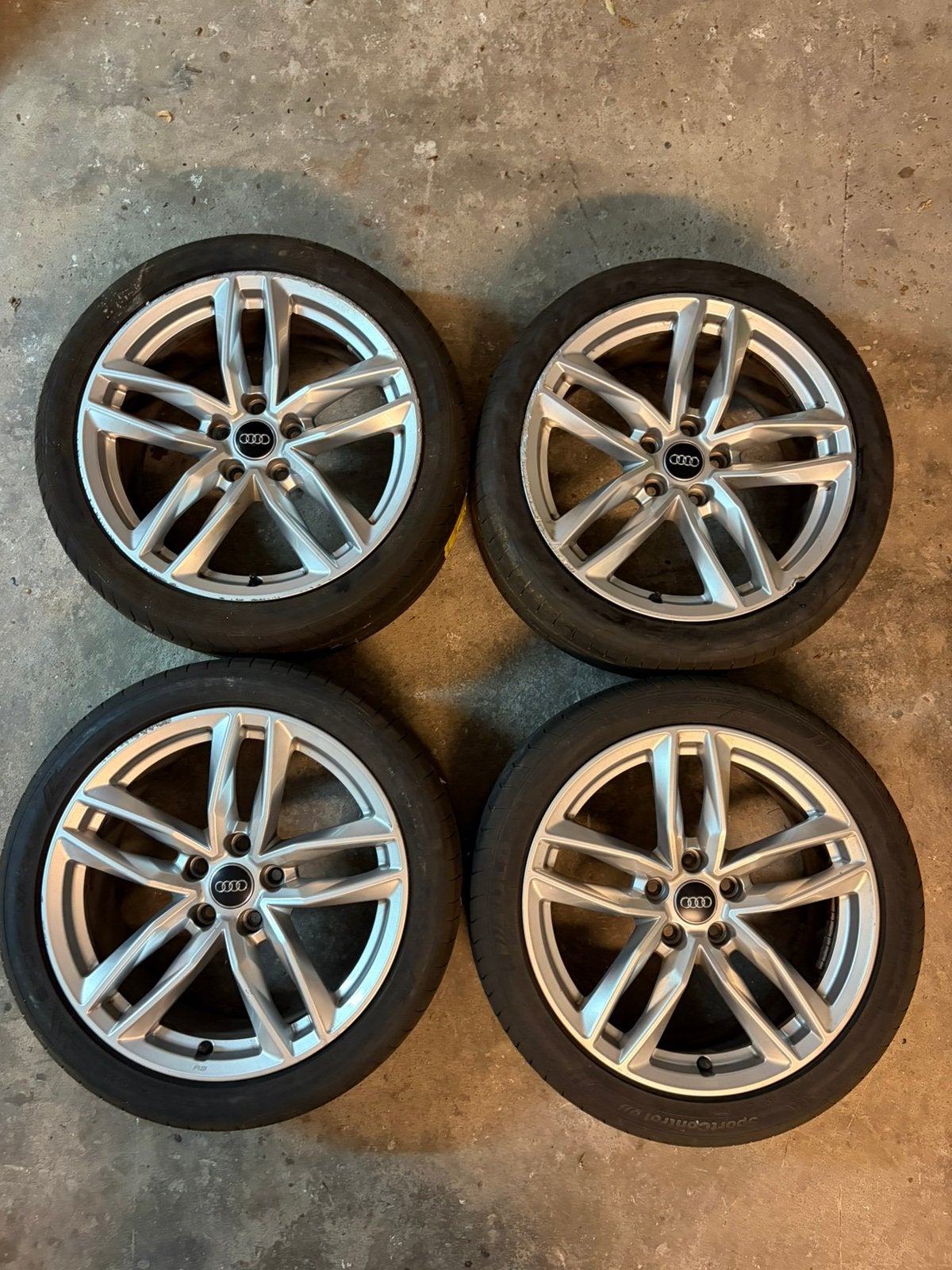 Originele Audi RS sportvelgen 18 inch (met schade), Ophalen, 18 inch, Velg(en)
