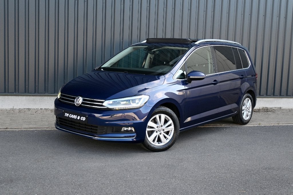 Vw Touran 1.5TSFI DSG, Cam, ACC, LED, Carplay, Trekh PANO, Auto's, Parkeerassistent, Monovolume, 1498 cc, 4 cilinders