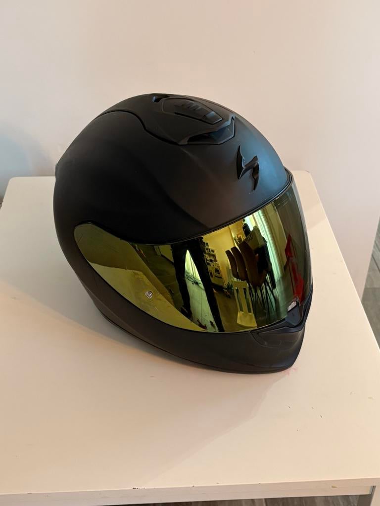 Motor helm, Motoren, Ophalen