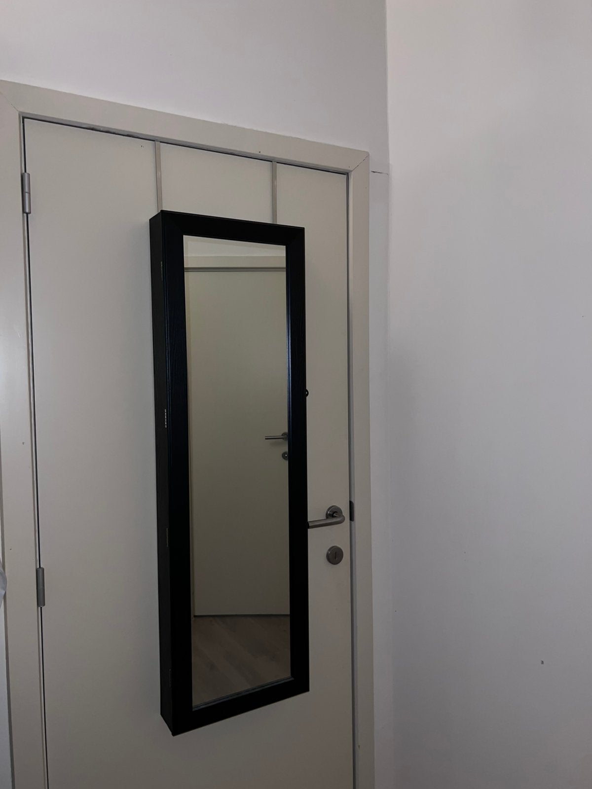 Spiegel juwelenkast hout - LEDs + slot – wand / deur, Huis en Inrichting, Ophalen of Verzenden, Gebruikt