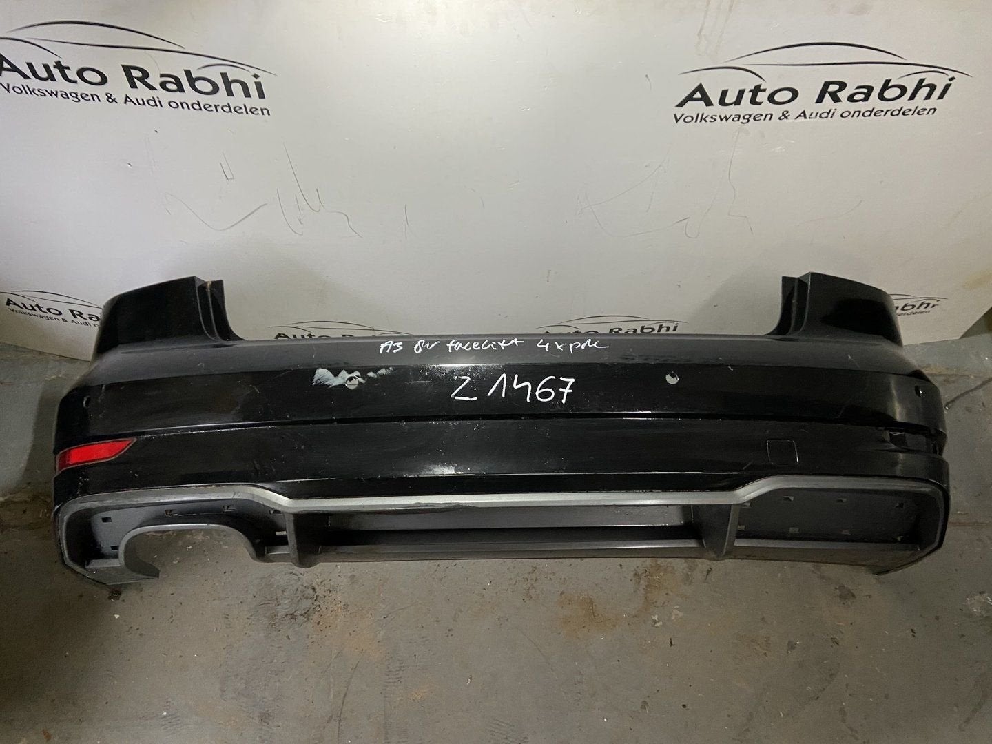 Audi A3 8V limo sedan facelift lachterbumper s-line, Arrière, -, Utilisé, -