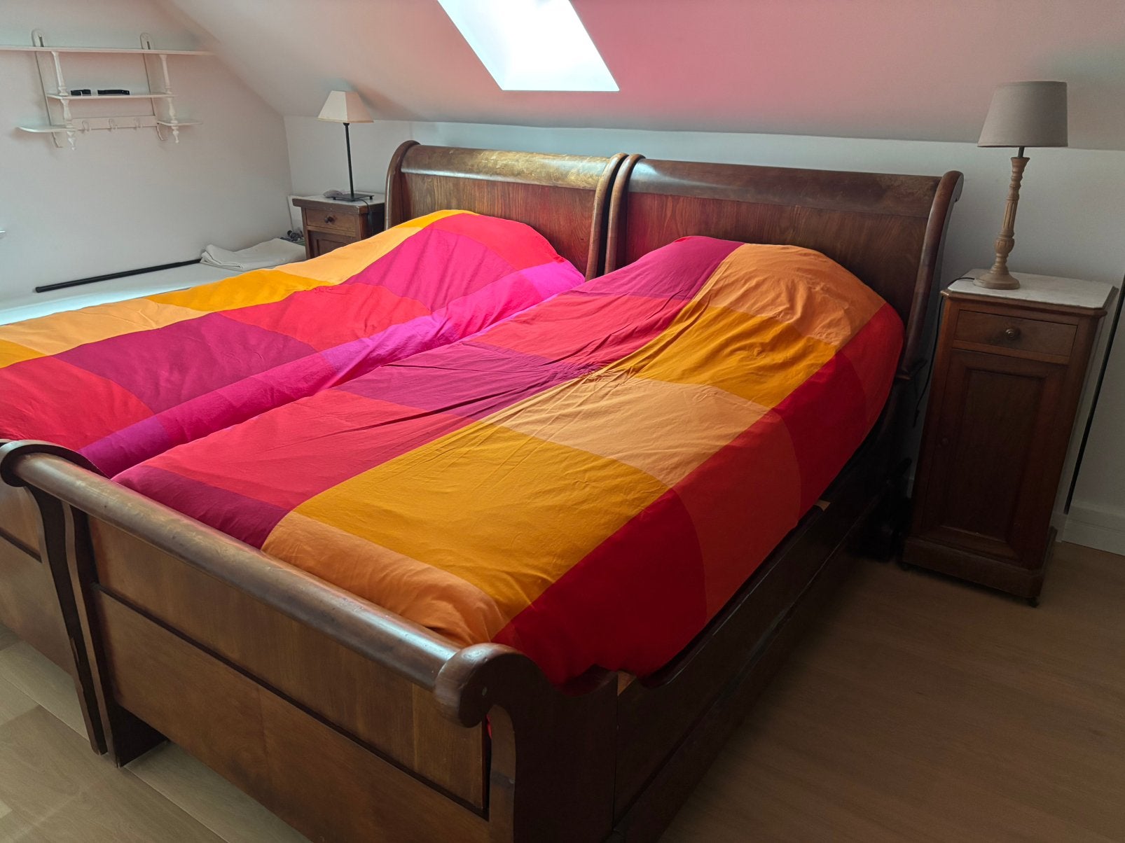 2 lits anciens sommiers à ressorts (sans matelas ni draps), Enlèvement, Utilisé, Deux personnes, Lit bateau