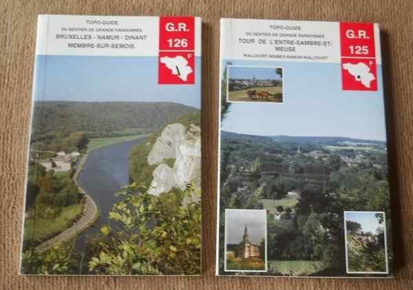 2 topoguides : Entre-Sambre-et-Meuse et Bruxelles - Semois, Enlèvement ou Envoi, Utilisé, Benelux, Guide de balades à vélo ou à pied