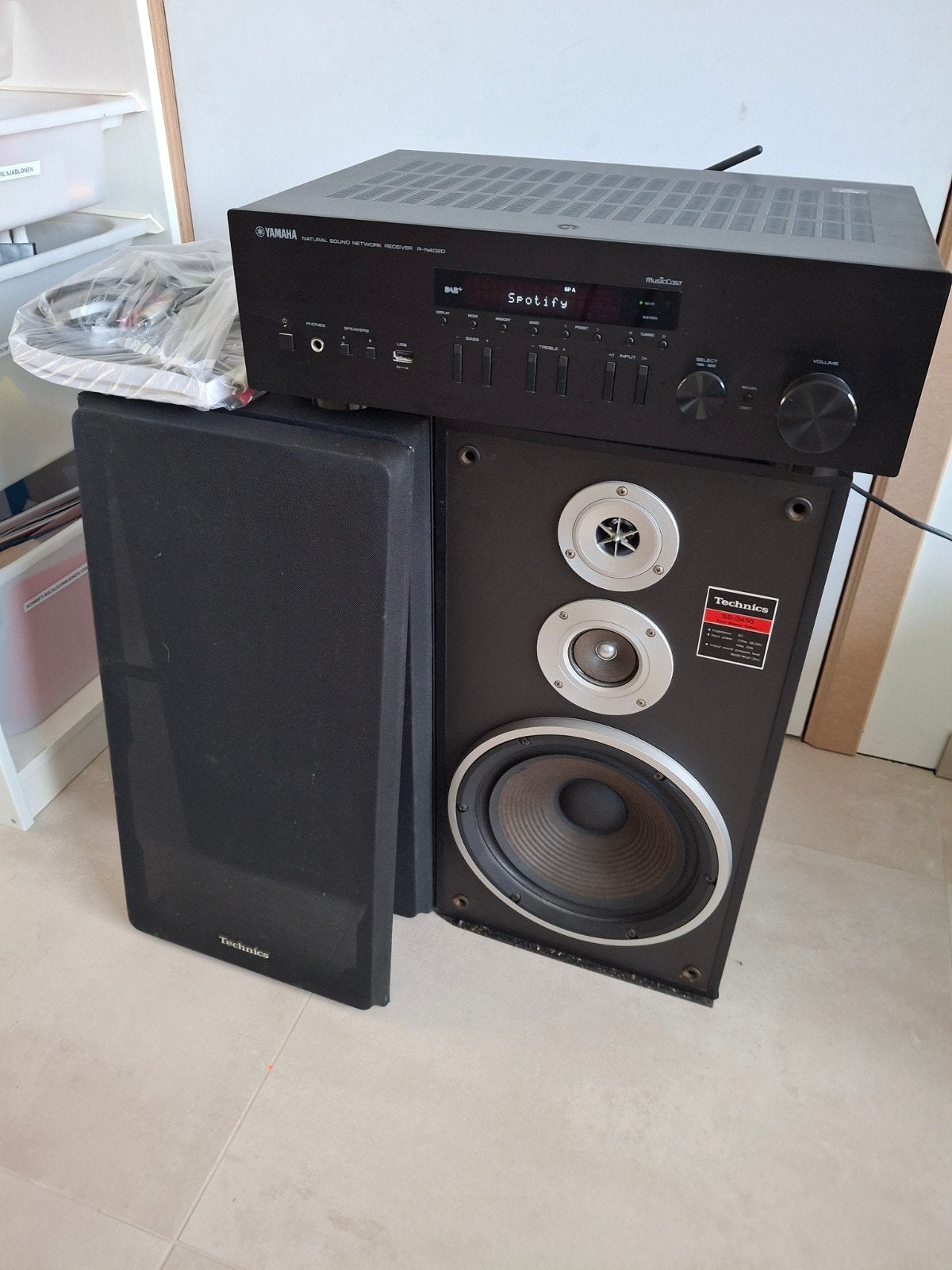 Yamaha MusicCast R-N402D + Technics SB-3450, Ophalen, Yamaha, Zo goed als nieuw, 60 tot 120 watt