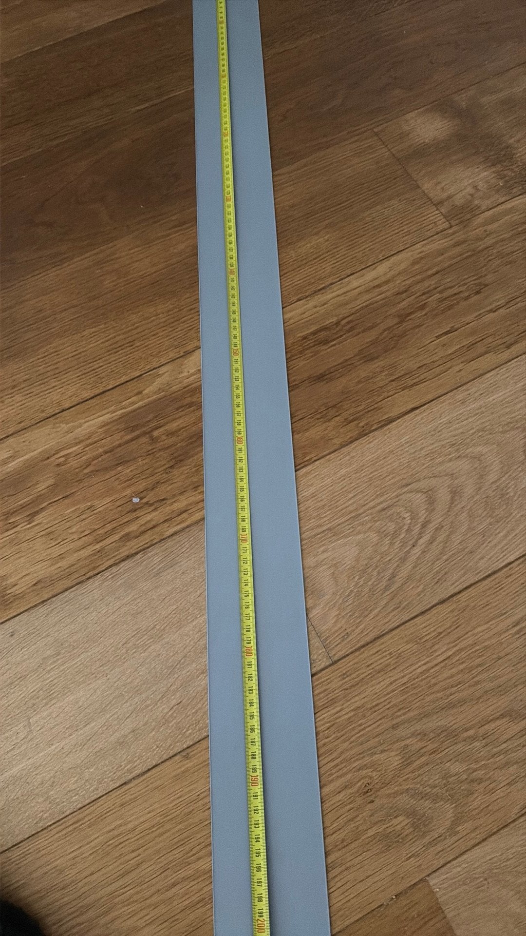 Grijs lamellen pvc, Ophalen, Zo goed als nieuw