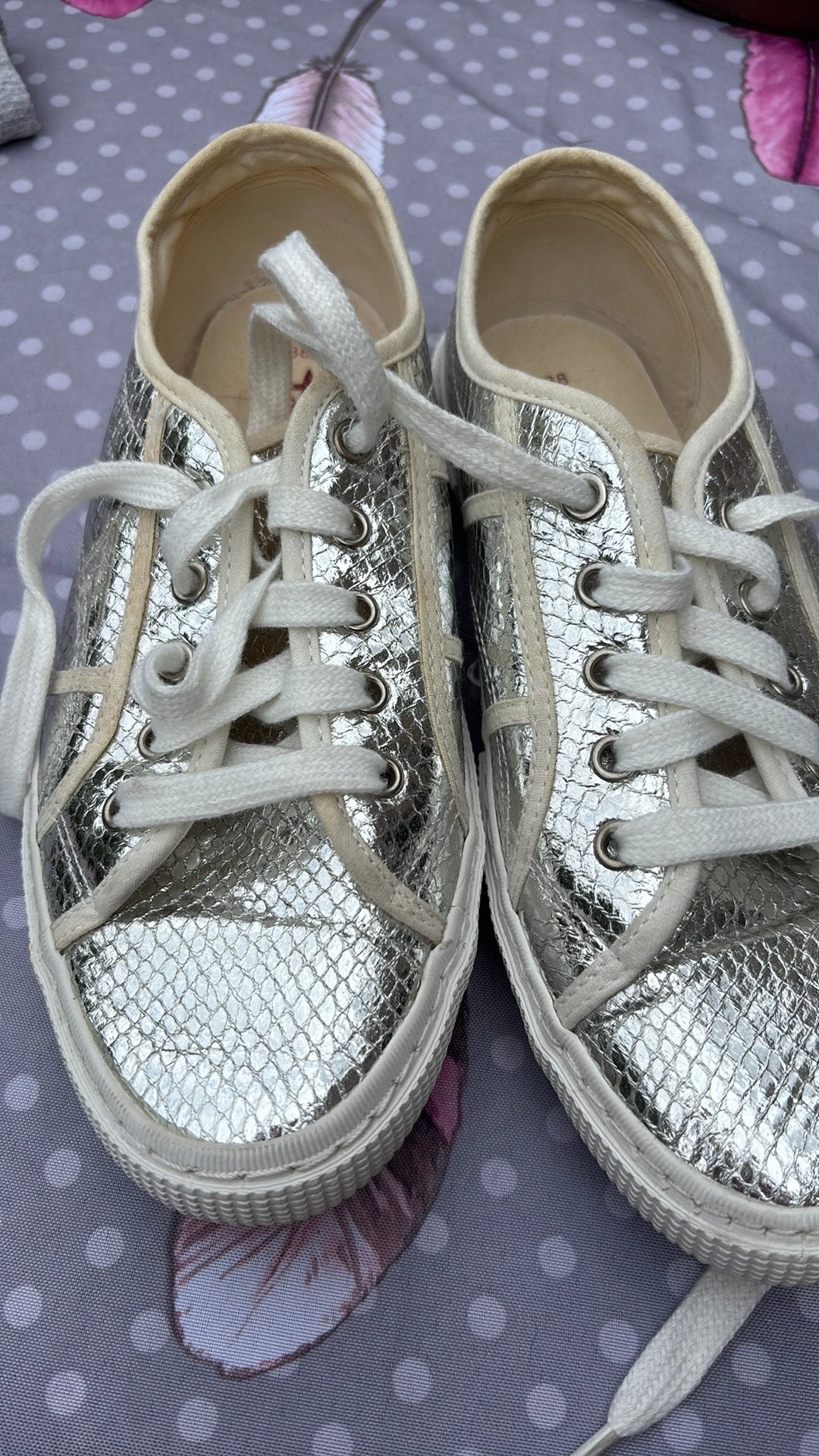 Baskets argentées, Enlèvement ou Envoi, Autres couleurs, Sneakers et Baskets, Comme neuf