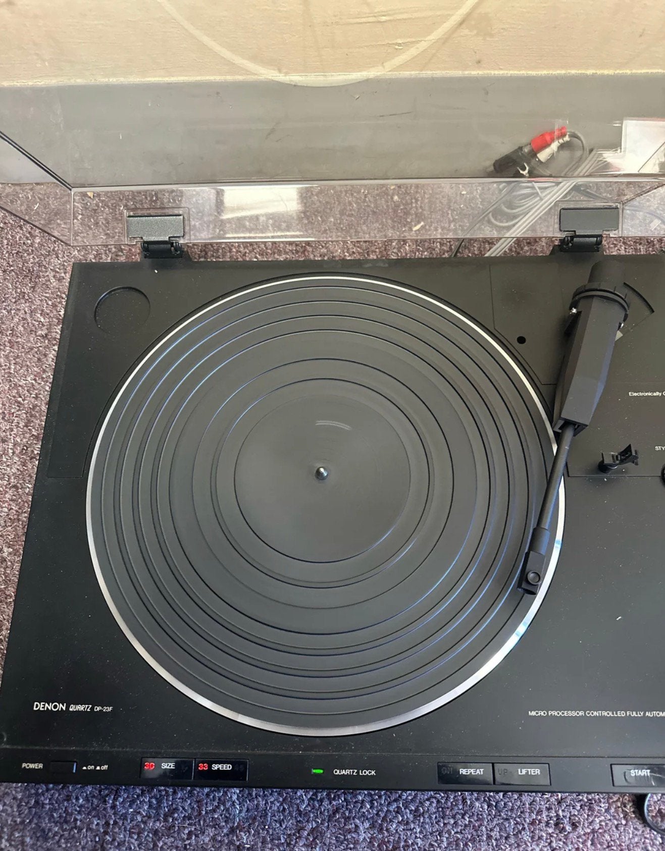 Denon dp-23F automatic servo tracer quartz lock, TV, Hi-fi & Vidéo, Tourne-disques, Enlèvement, Comme neuf, Automatique