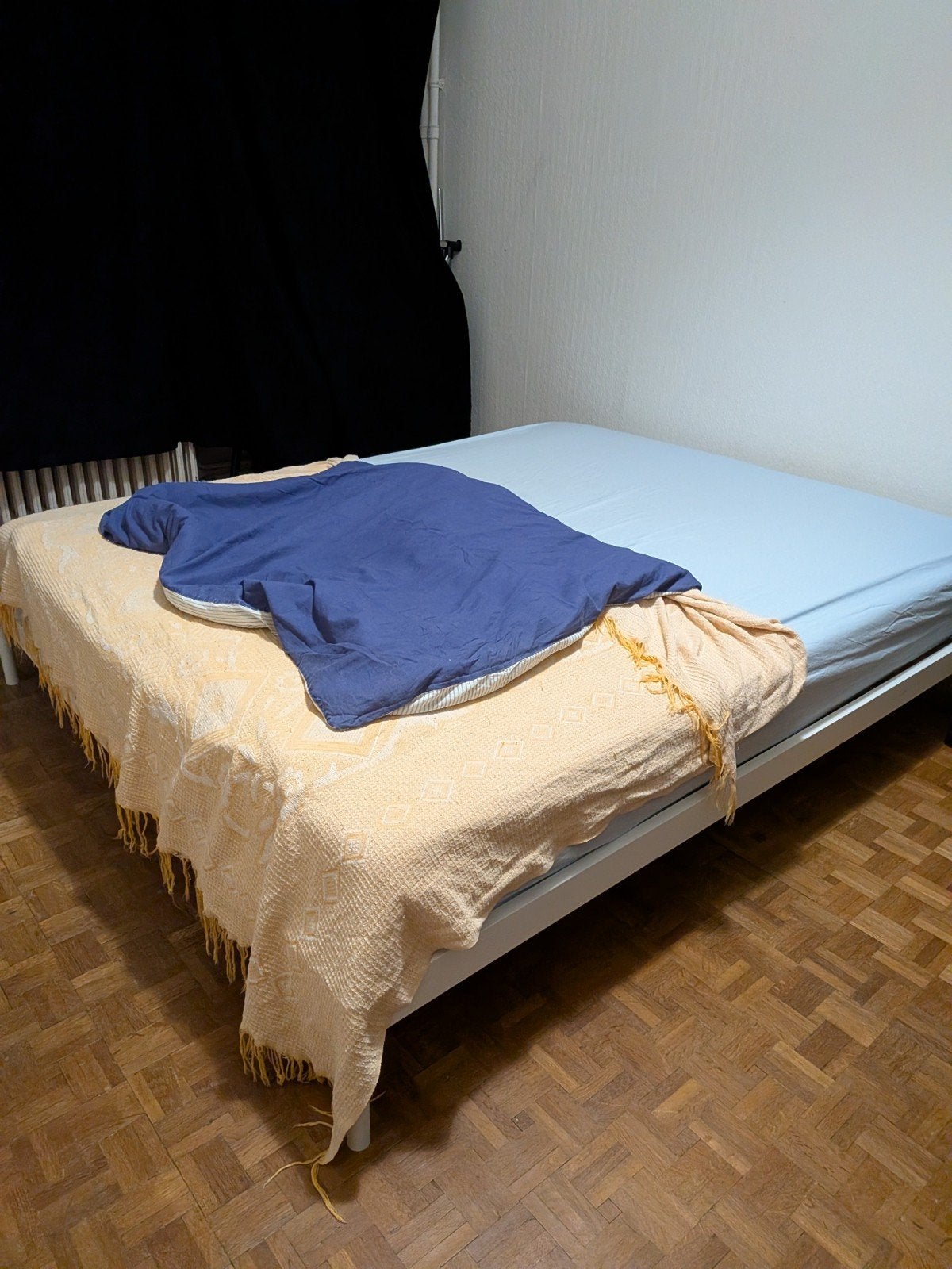 Lit King Size BED 180x200 cm, Maison & Meubles, Ameublement | Revêtements de sol, Enlèvement ou Envoi