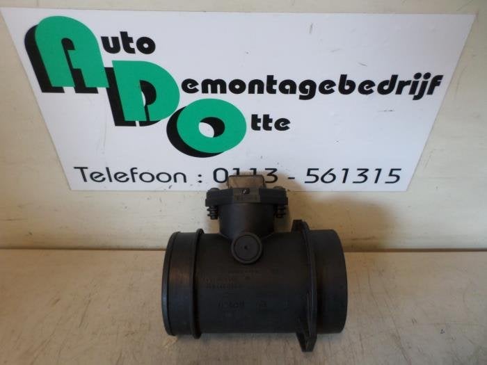 Compteur de masse d'air d'un Volkswagen Golf (Golf 91-), Autos : Pièces & Accessoires, Volkswagen, -, 3 mois de garantie, Utilisé