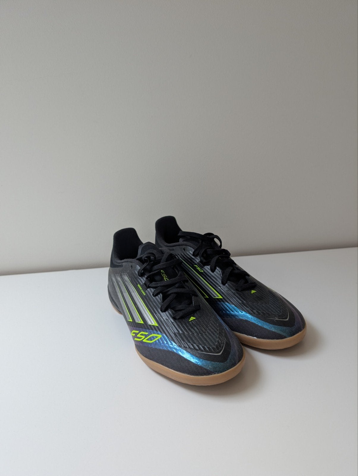 Zaalvoetbalschoenen F50, Kinderen en Baby's, Kinderkleding | Schoenen en Sokken, Ophalen
