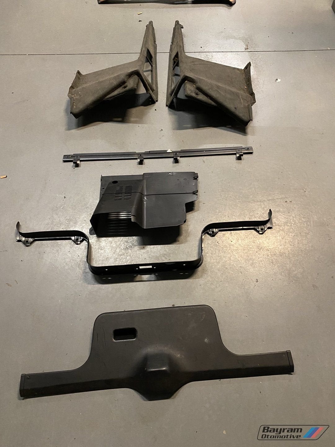 Bmw E30 touring kofferbak delen bekleding kofferklep 3-serie, Gebruikt, -, -, Ophalen of Verzenden