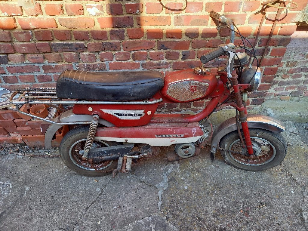 PEUGEOT GT 10 BROMFIETS 1972, 49 cc, Klasse B (45 km/u), 1 versnellingen, Ophalen