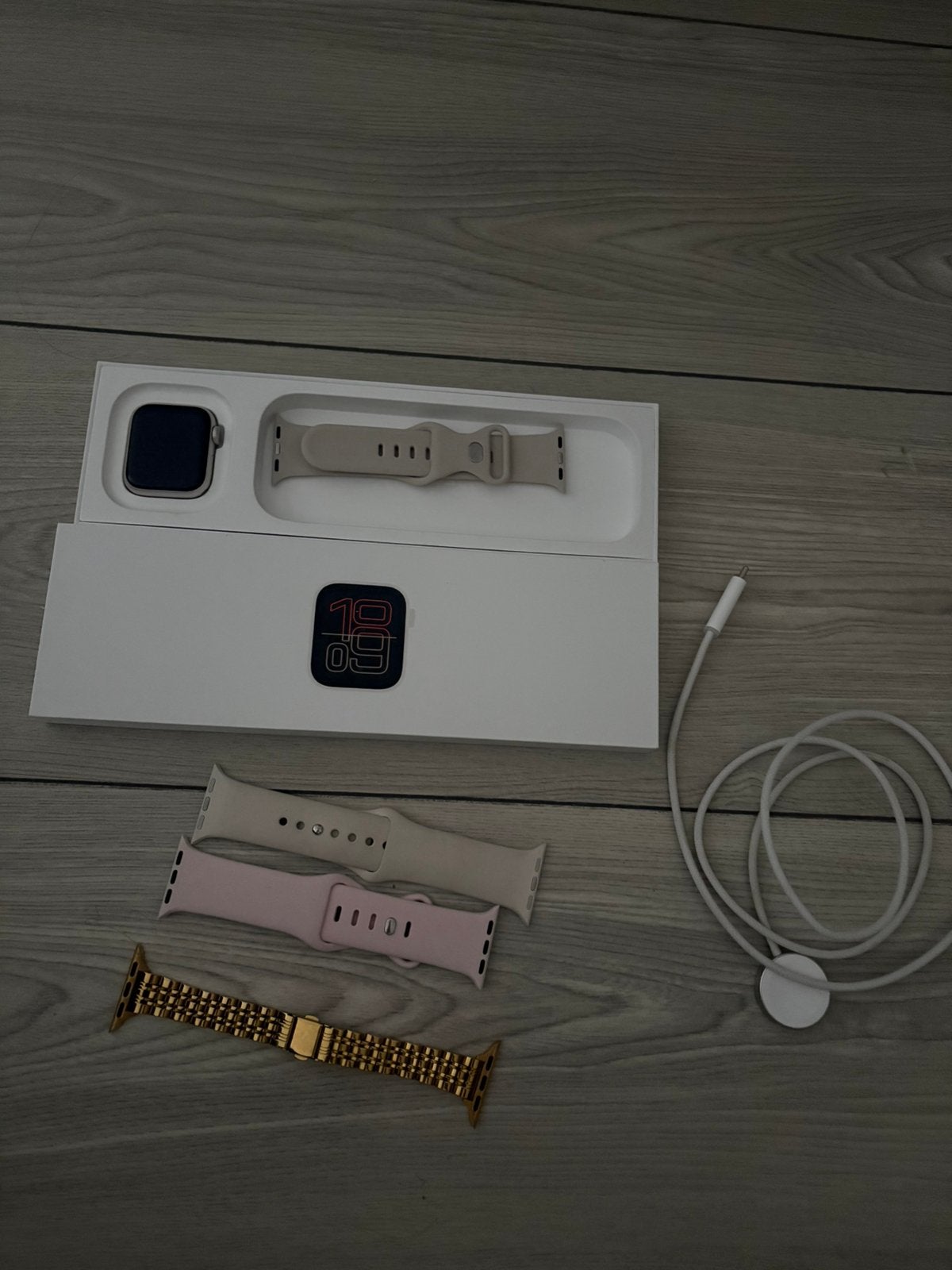 Apple Watch SE 3 - 40 mm | Complet avec accessoires, Étanche, Enlèvement ou Envoi, IOS, Comme neuf