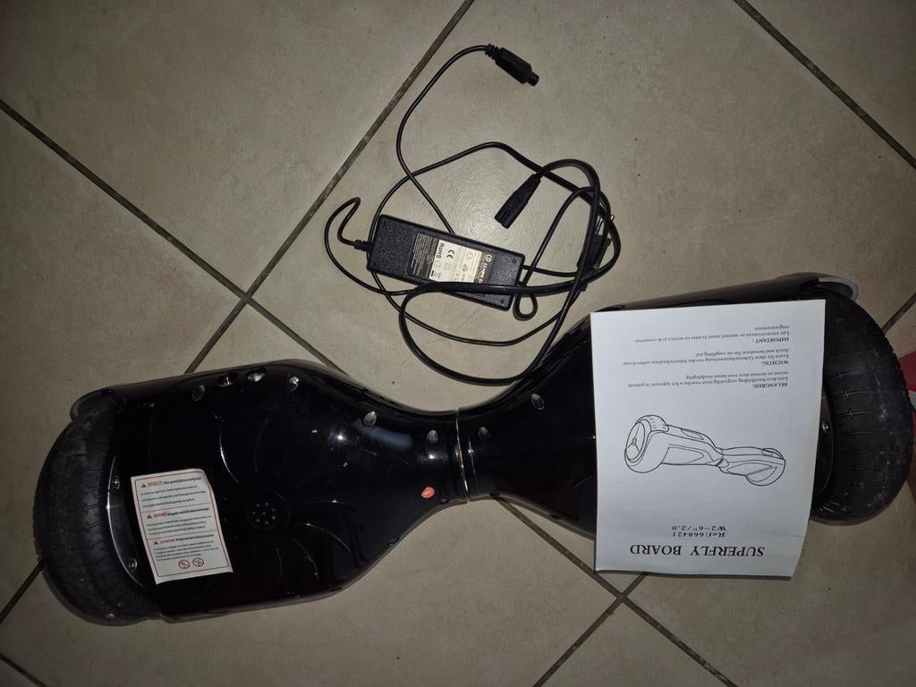 HOVERBOARD, Enlèvement