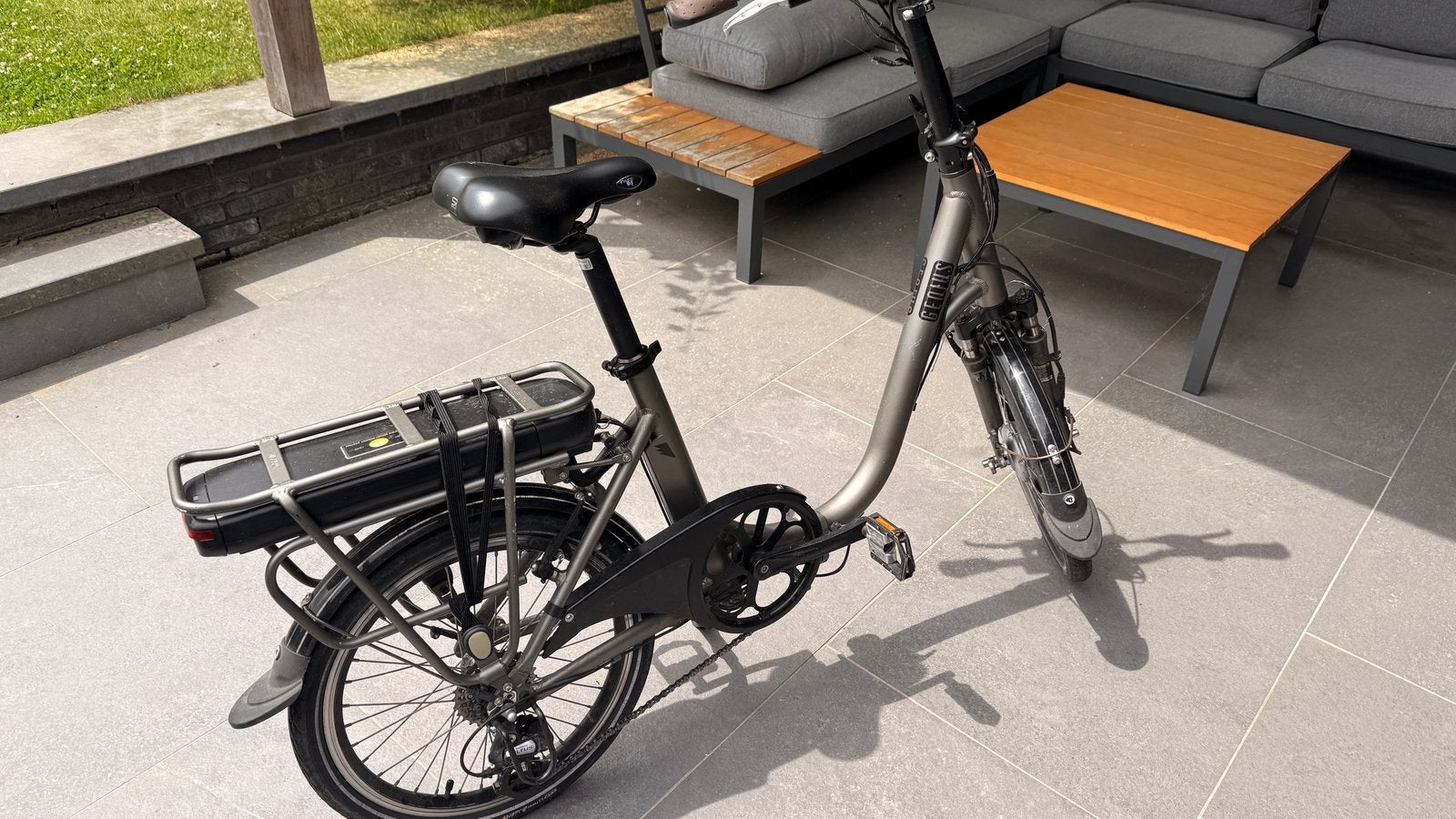 Elektrische vouwfiets - met probleem, Fietsen en Brommers, Elektrische fietsen, Gebruikt, Minder dan 47 cm, 50 km per accu of meer