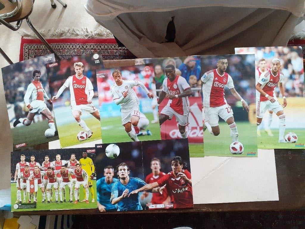 8 voetbalposters AJAX, Ophalen of Verzenden, Zo goed als nieuw, Poster, Plaatje of Sticker