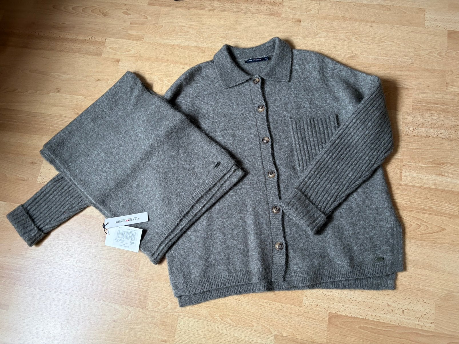 Cardigan en sjaal River Woods, Ophalen of Verzenden, Zo goed als nieuw