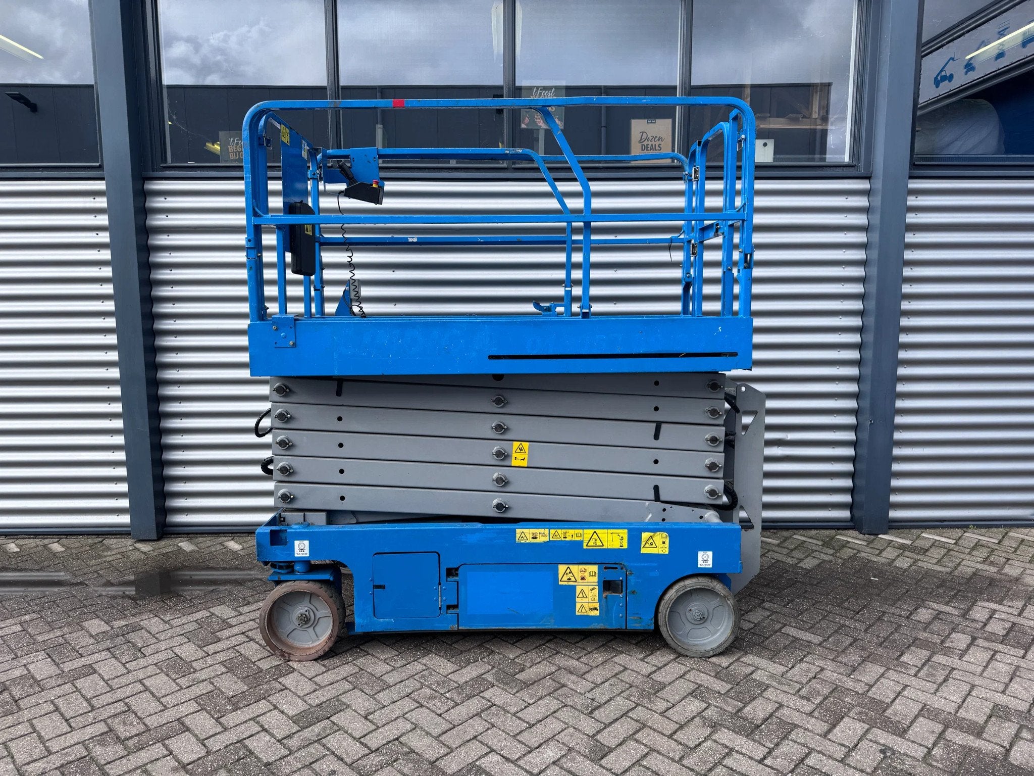 Genie GS3246 Hoogwerker Schaarhoogwerker (bj 2013), Zakelijke goederen