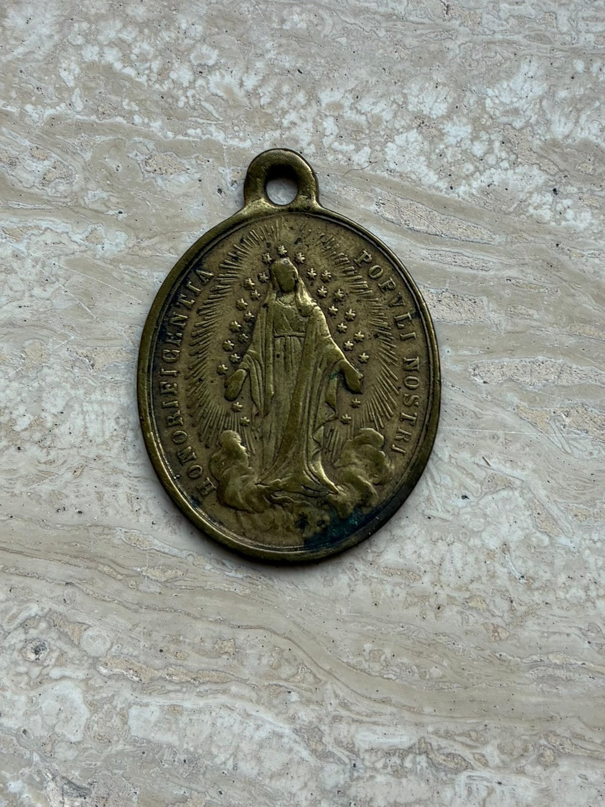 Medaille Maria, Verzamelen, Verzenden, Zo goed als nieuw, Overige typen, Christendom | Katholiek