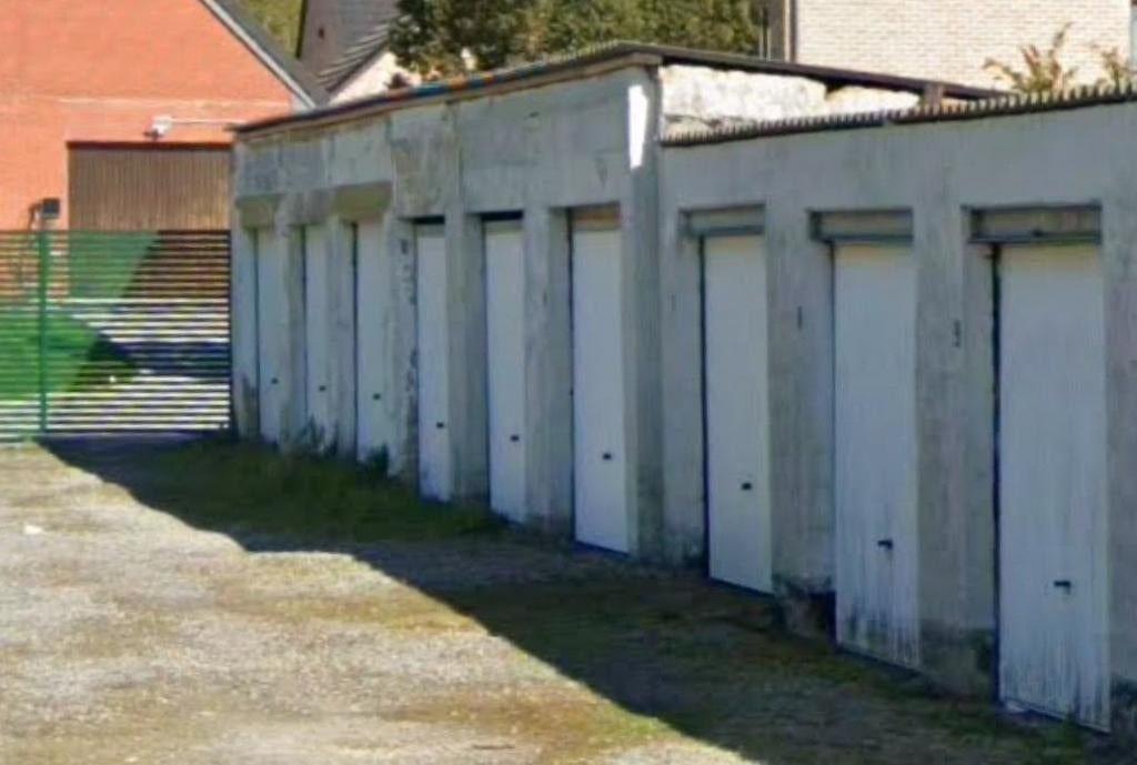 Garage à louer obourg mons