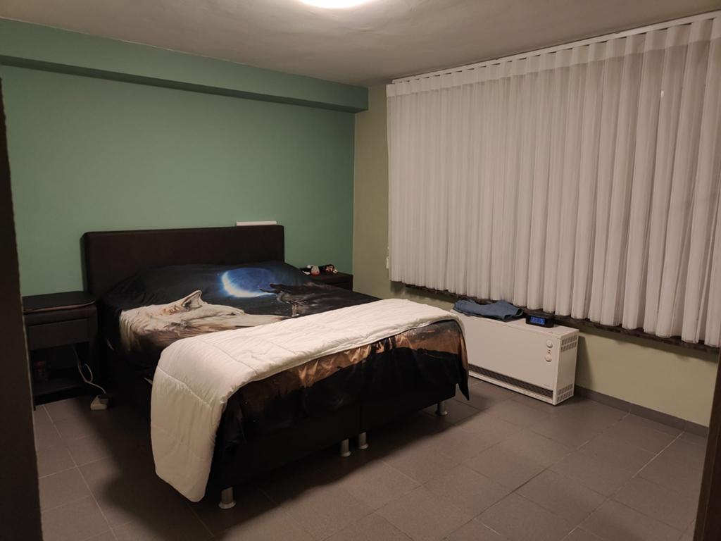 Boxspring donkergrijs met nachtkastjes, Enlèvement
