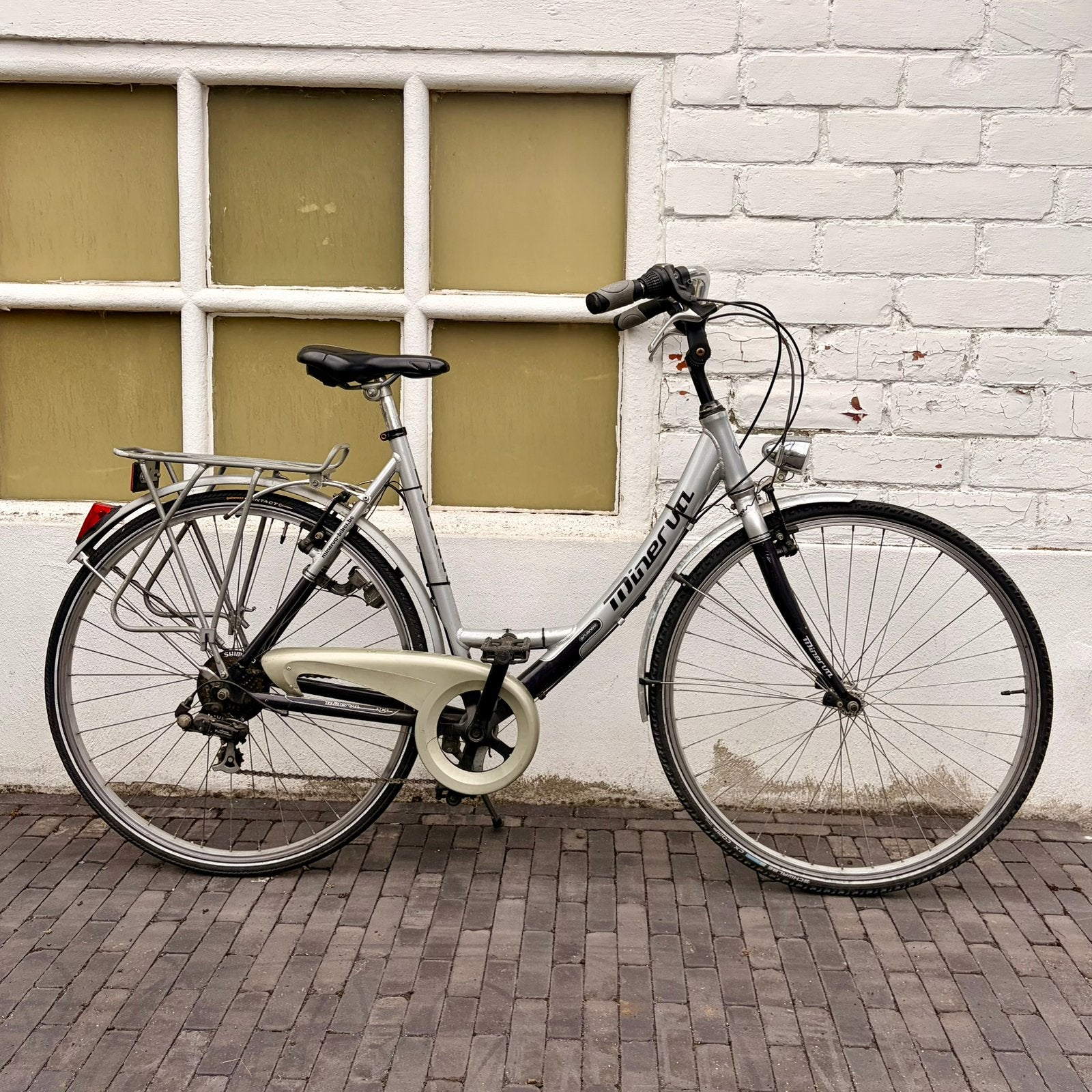 Vélo Minerva Bike pour femmes, grand-mère étudiante, Vélos & Vélomoteurs, Enlèvement ou Envoi, Comme neuf, Accès (extra) bas