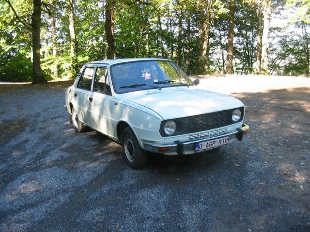 Skoda 105S, Autos, Achat, 4 portes, Boîte manuelle, Noir