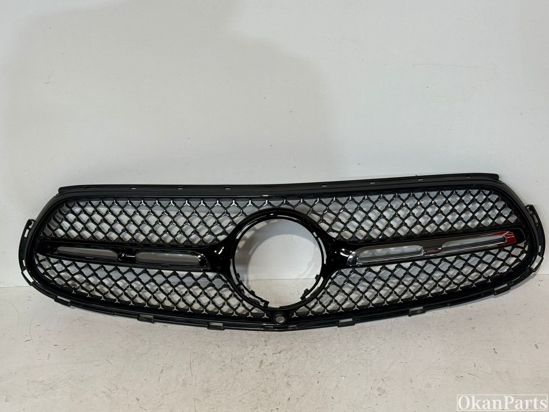 Calandre Mercedes-Benz GLC X254 W254 A2548881800, Utilisé, Avant