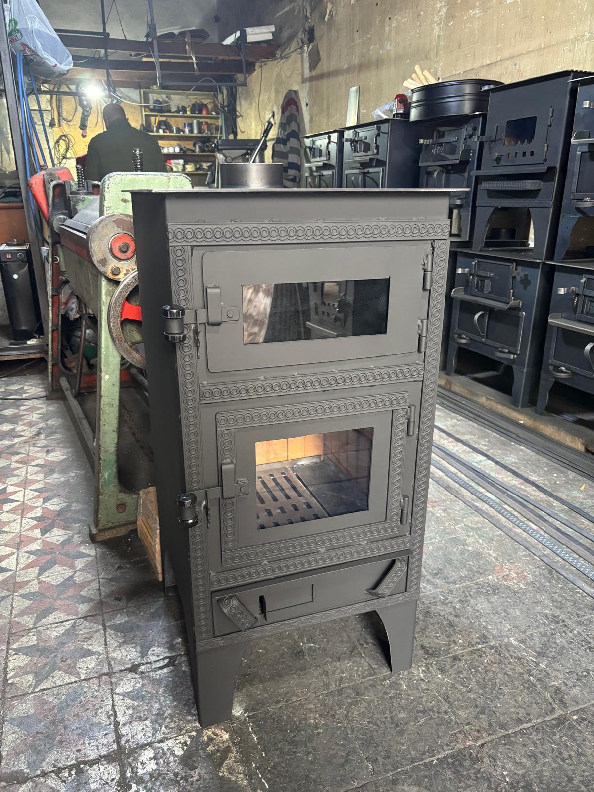 HANDGEMAAKTE HOUTKACHEL MET OVEN 🔥, Ophalen of Verzenden, Nieuw, Hout, Houtkachel