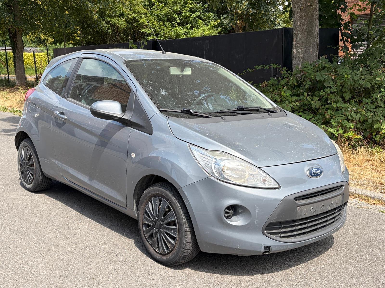 Ford KA 1.0L Essence Pret a immatriculé, Autos, Ford, Particulier, Ka, Ordinateur de bord, Verrouillage central, Vitres électriques