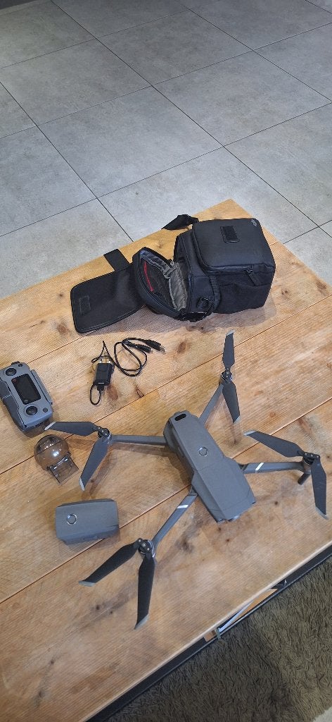 DJI Mavic2 Pro, Drone avec caméra, 900 g à 4 kg, Utilisé, DJI