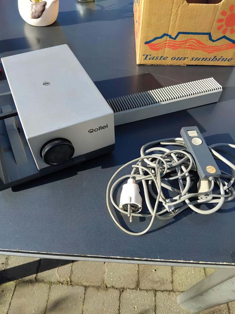 Diaprojector, Ophalen