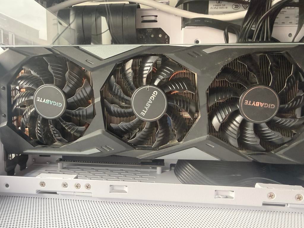 2070 Super Gigabyte 8Gb, Ophalen of Verzenden, Zo goed als nieuw