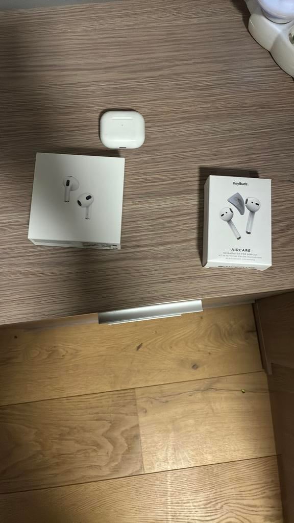 Airpods generation 3, Telecommunicatie, Ophalen of Verzenden, Zo goed als nieuw