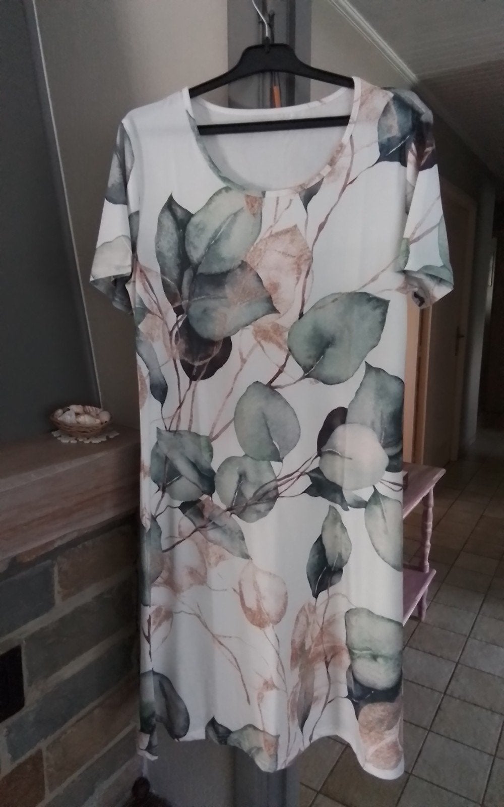 Très belle robe pour femme.  taille L Nouvelle, Maat 42/44 (L)