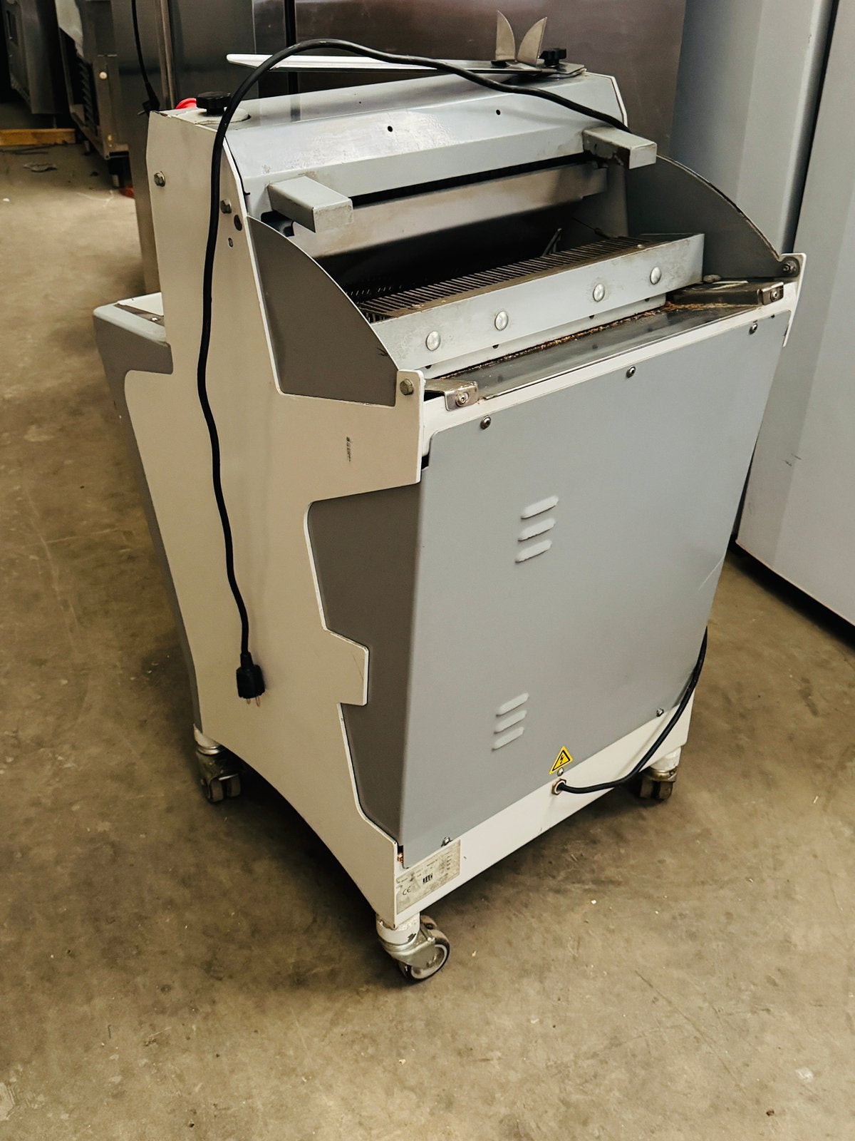 JAC Broodsnijmachine (Model EFL 450/9), Elektronische apparatuur, Ophalen of Verzenden, Zo goed als nieuw