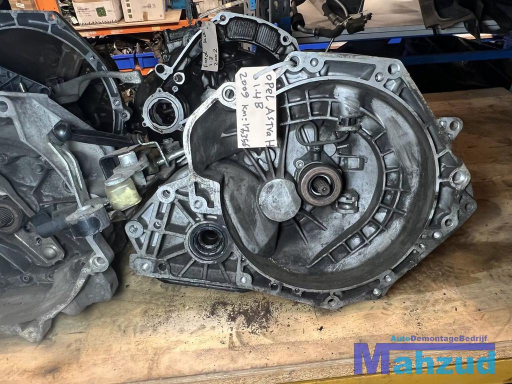 OPEL ASTRA H 1.4 Versnellingsbak 2005-2011, Fabrikant BV, Utilisé, Info@fabrikant.eu, Fabrikantstraat 1
1000 AA  Amsterdam, NL