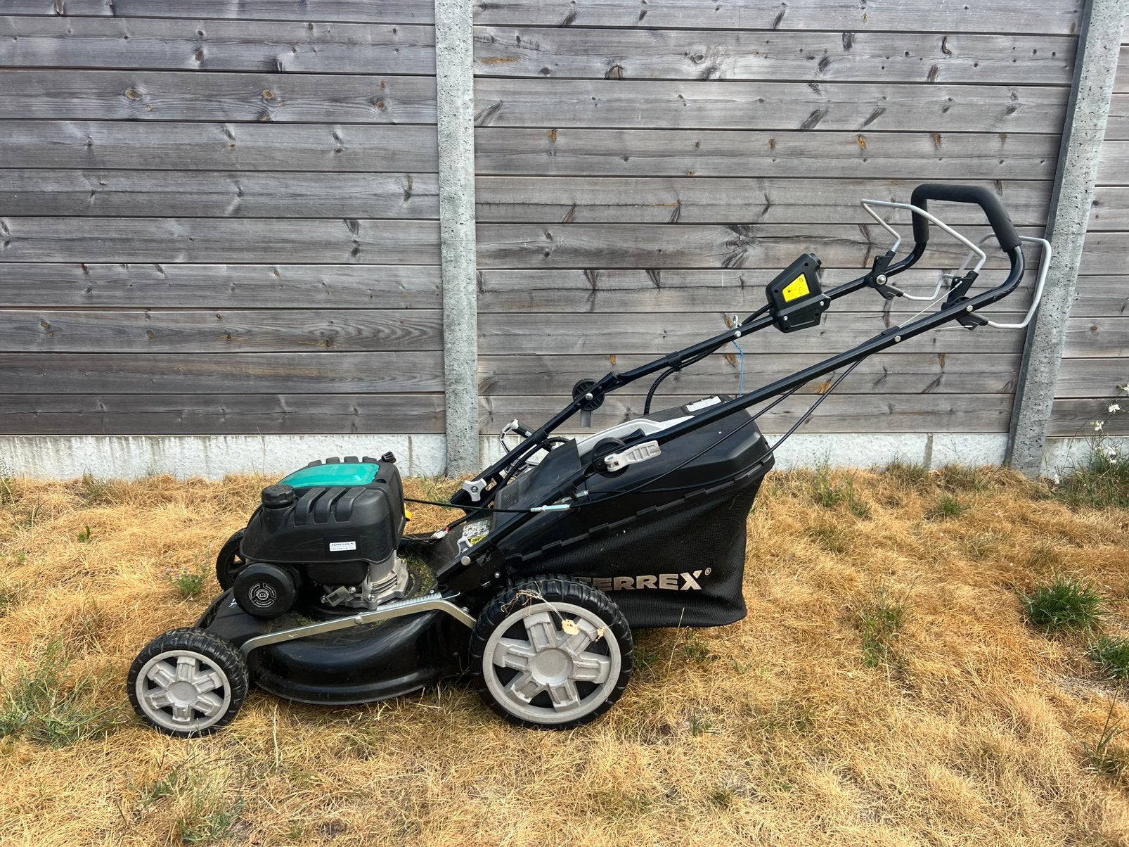 Grasmachine Ferrex, Tondeuses à gazon à essence, 40 à 49 cm, Enlèvement, Utilisé