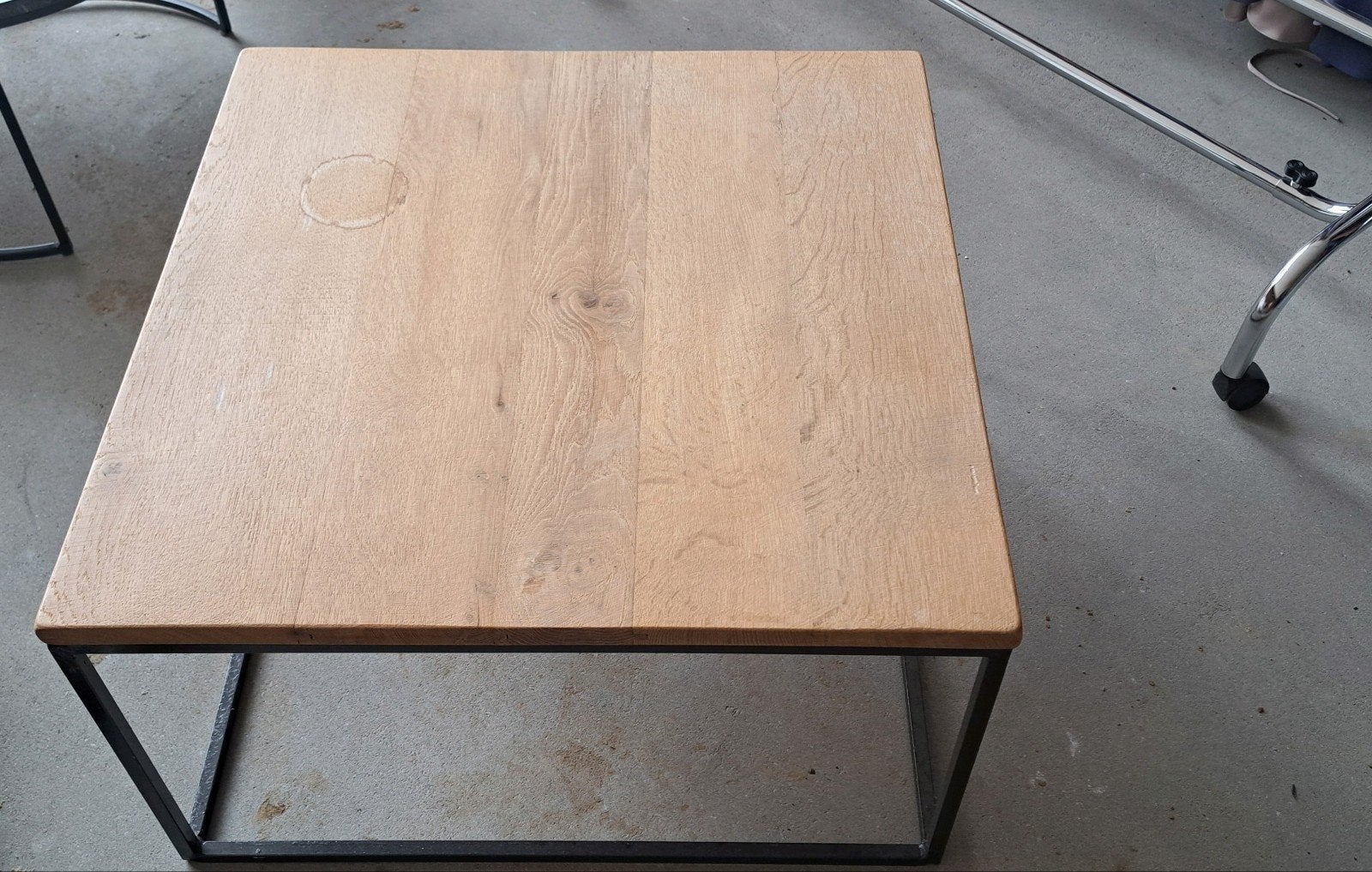Salon tafeltje, Huis en Inrichting, Tafels | Salontafels, Ophalen, Gebruikt, 50 tot 100 cm, Vierkant