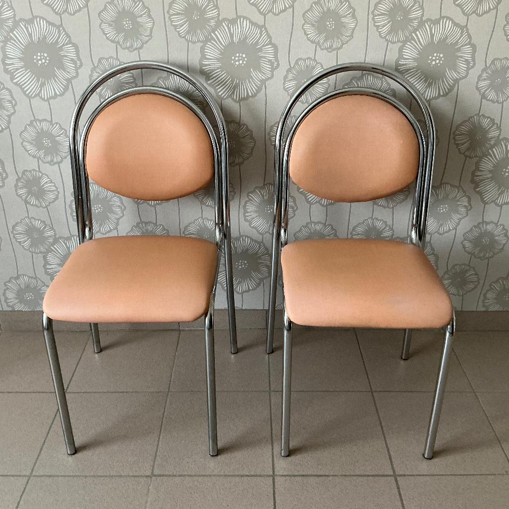2 keukenstoelen, Huis en Inrichting, Stoelen, Ophalen, Kunststof, Gebruikt, Twee