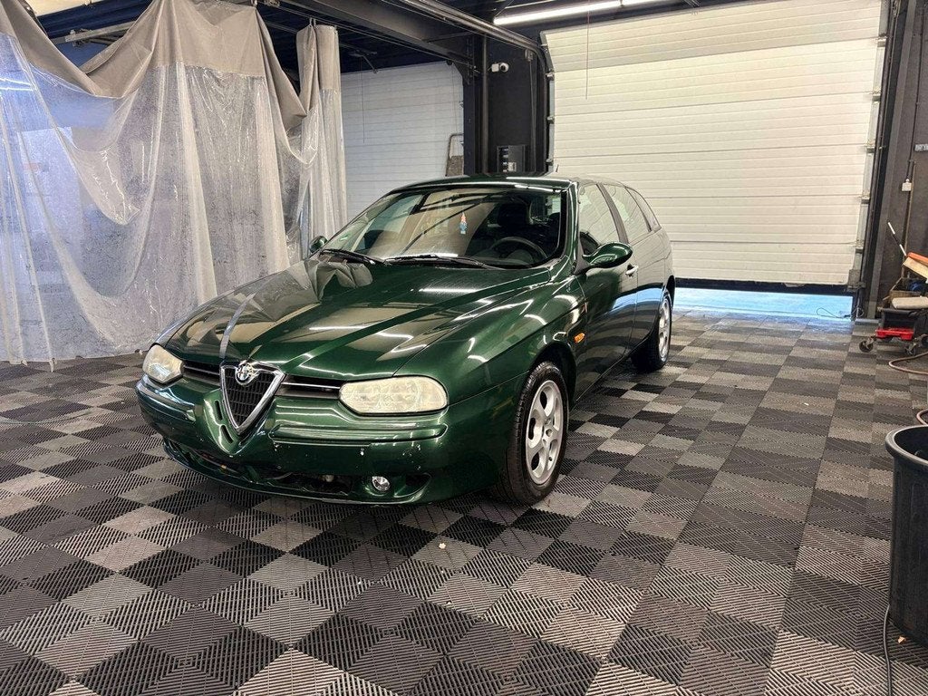 Alfa Romeo 156 BENZINE MANUEEL EUR3 187282KM, Gebruikt, 4 cilinders, 1795 kg, Bedrijf