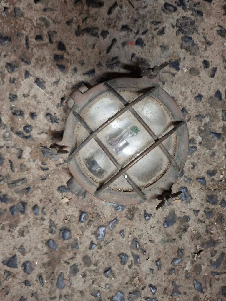 antieken lamp, Ophalen